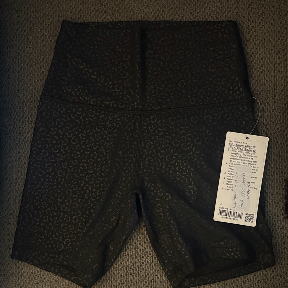 lululemon Align High-Rise Short 6”